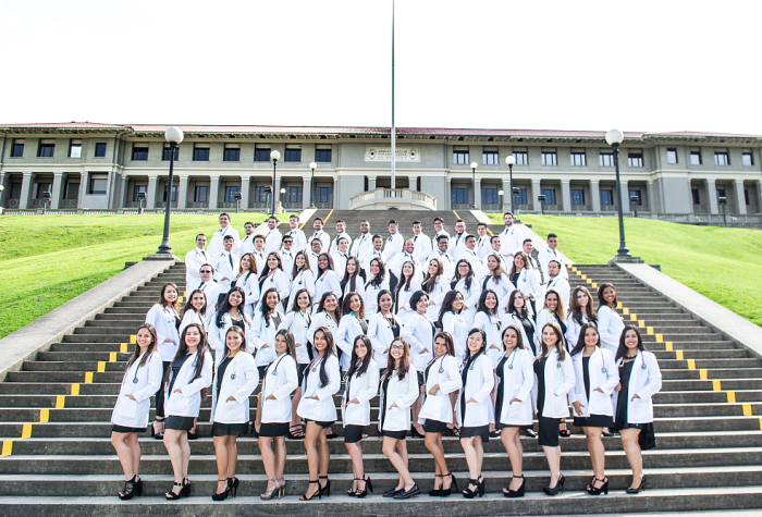 Foto promoción Medicina Universidad Latina, 